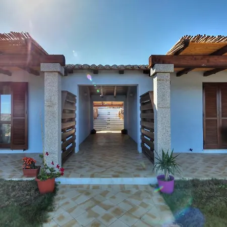 Διαμέρισμα Sardinia Park Country
