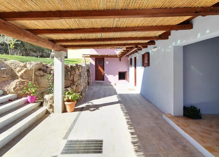 Sardinia Park Country *