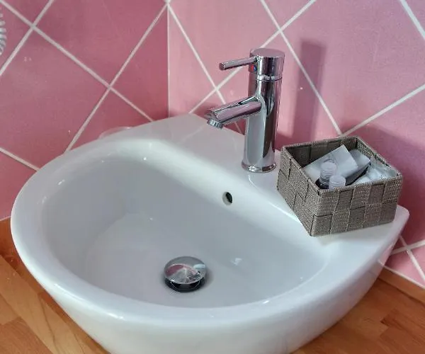 Sardinia Park Country *